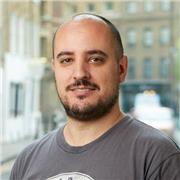 Desarrollador de aplicaciones web (Ruby on Rails) con más de 15 años de experiencia en distintos sectores.